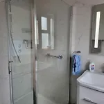 Cheerful And Spacious 4-bedroom