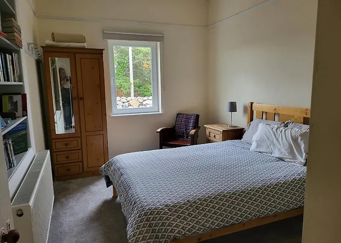 Cheerful And Spacious 4-bedroom Дом отдыха Rosmuck